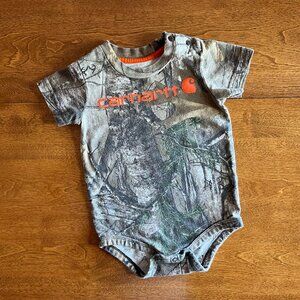 Carhartt Realtree camo onesie 12m